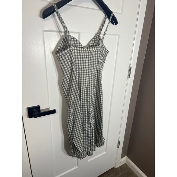 NWOT Womens Buckle Mustard Seed Gingham Twist Front Sleeveless Dress Sz M Medium - Picture 8 of 10